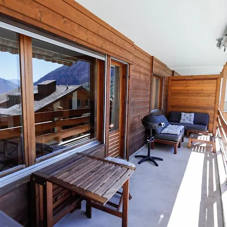 Rothorn 2, Atemberaubender Ausblick, Renoviert Appartamento Leukerbad